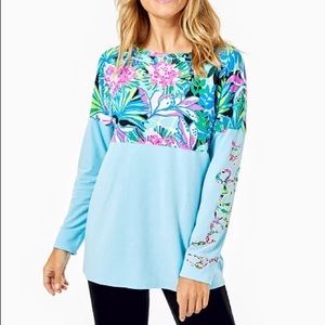 Lilly Pulitzer Finn Top Onyx You and Me Giraffee